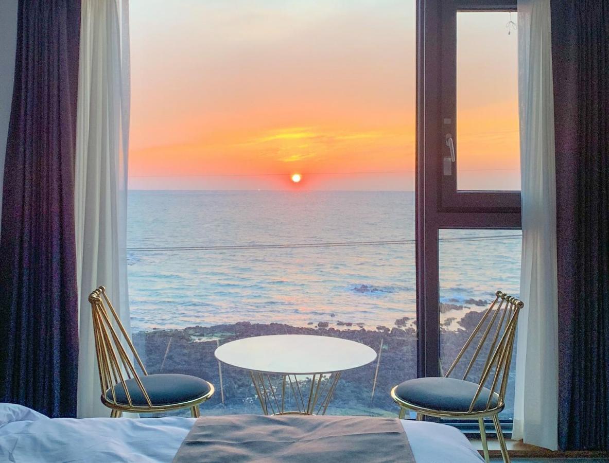 Hotel Mer Bleue Чеджудо Экстерьер фото