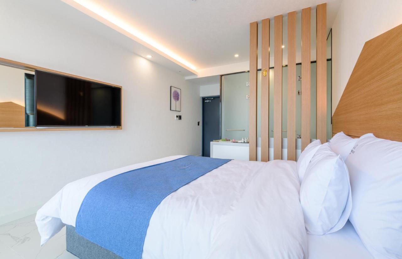 Hotel Mer Bleue Чеджудо Экстерьер фото